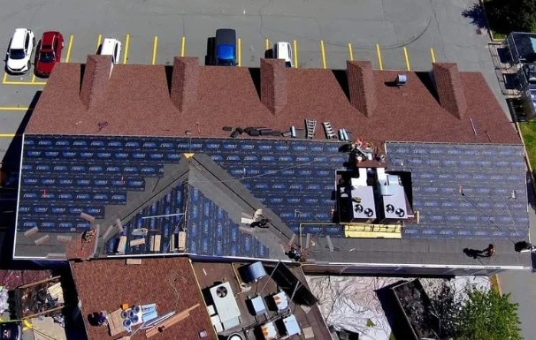 Commercial roofing project